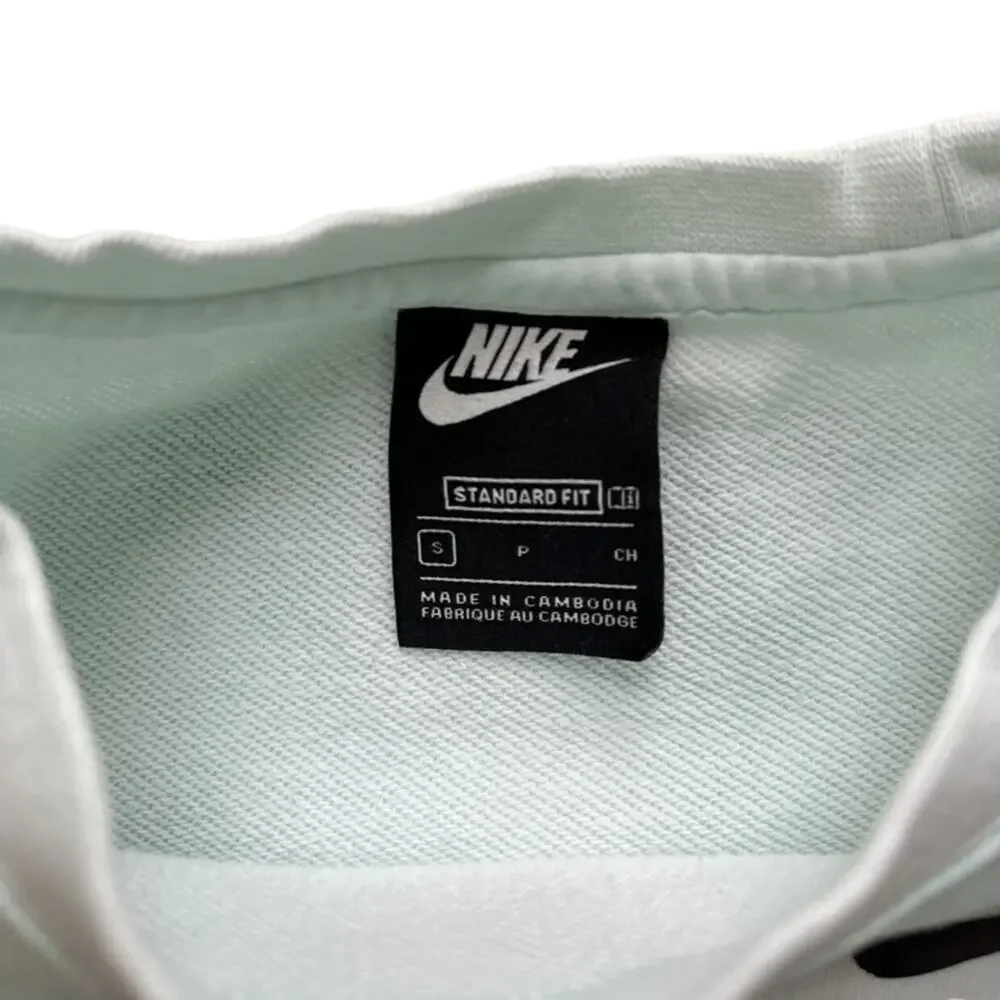 Nike Tie Dye Magic Club Pullover Crew Sweatshirt Size S(8-9)
